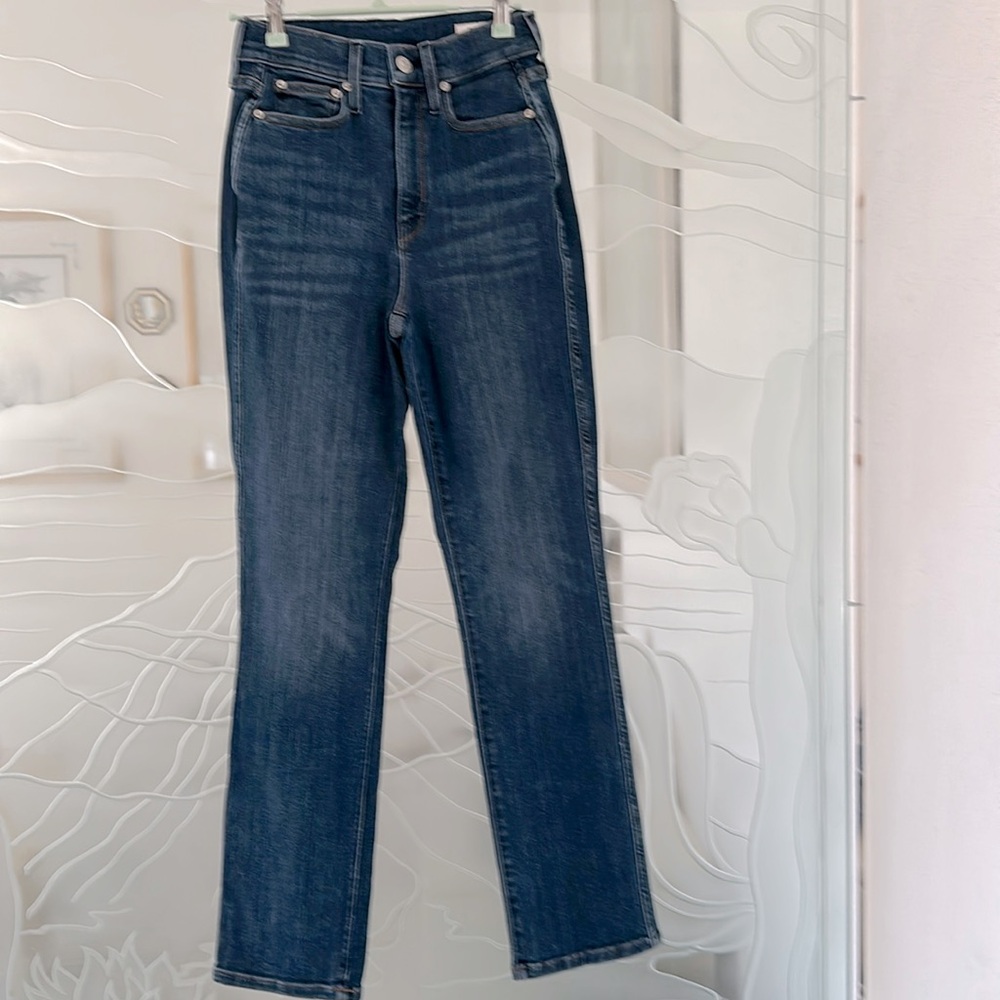 AYR Straight-Leg Women's Jeans in Dark Blue Wash
